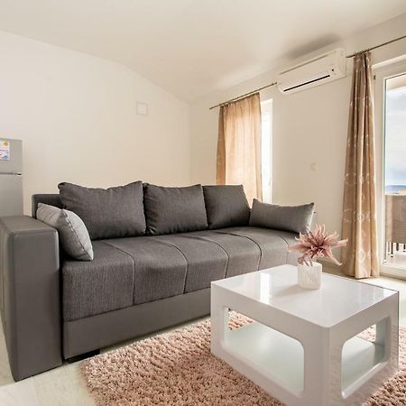 Apartmani Marija Jakir Брела Экстерьер фото